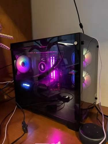 ? PC Gamer Ryzen 7 9700X + RTX 3070 8GB + 16GB DDR5