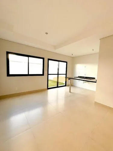 Casa em Condominio Fechado ao lado da natureza, para voce respirar ar puro, venha para cá