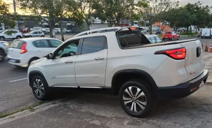 Fiat Toro Volcano 2.0 16V 4X4 TB Diesel Aut. 2024