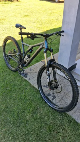Mountain Bike Specialized