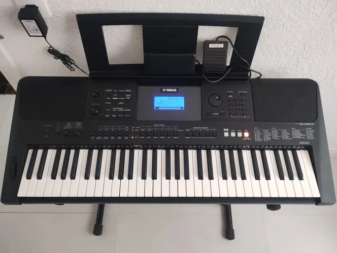 Teclado Yamaha E353