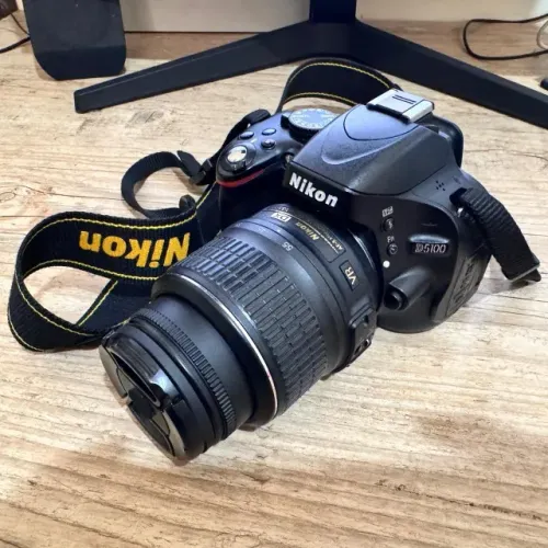 Câmera Nikon D5100 kit + lente 18-55mm completa