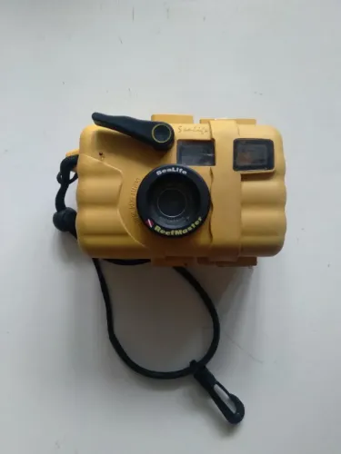 Câmera fotográfica analógica sub aquática Sealife Reefmaster (leia o anúncio)
