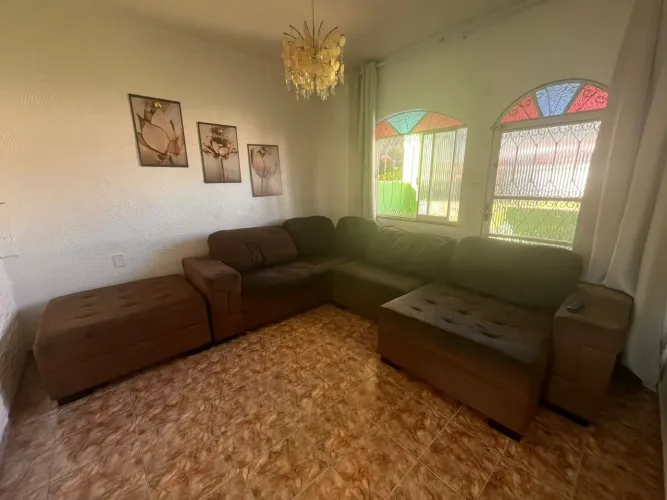 Vendo Sofá 7 lugares em ótimo estado.