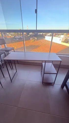 Mesa escrivaninha para trabalho 