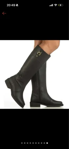 Bota cano alto preta
