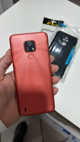 Moto E7