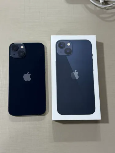 iPhone 13 128 GB Midnight
