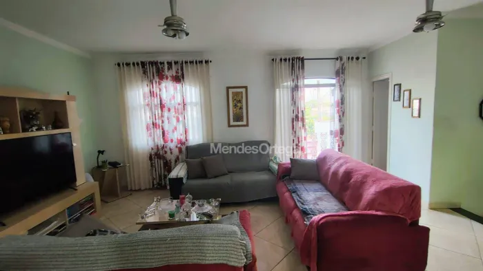 Casa com 4 dormitórios à venda, 191 m² por R$ 745.000,00 - Vila Barão - Sorocaba/SP