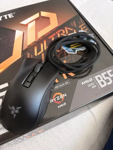 Mouse Gamer Razer DeathAdder V2 Mini - 8.500 DPI (Excelente Estado)