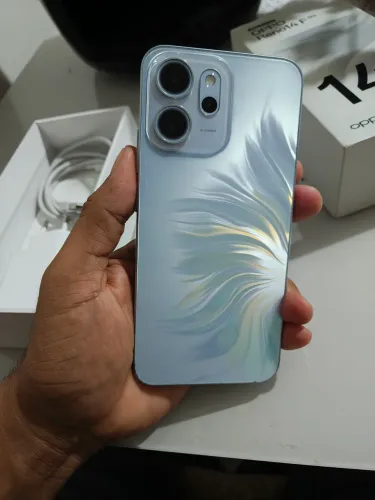 Oppo Reno 14f 5g, loja custa 3000 vendo por 1500