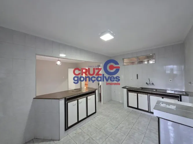 Casa para Alugar no Bairro Santana - Rio Claro
