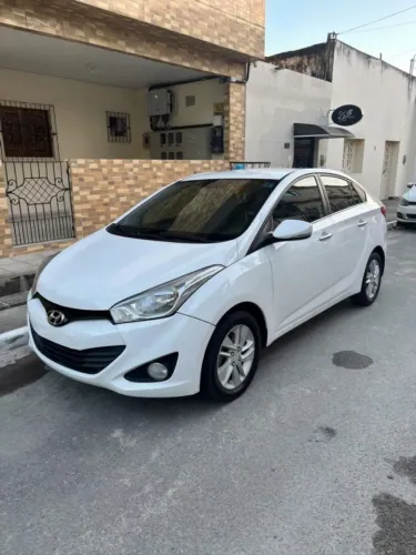 Hyundai HB20S Premium 1.6 Flex 16V Aut. 4P 2015