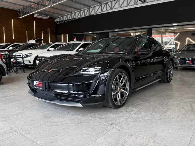 Porsche Taycan 4 Cross Turismo (elétrico) 2023