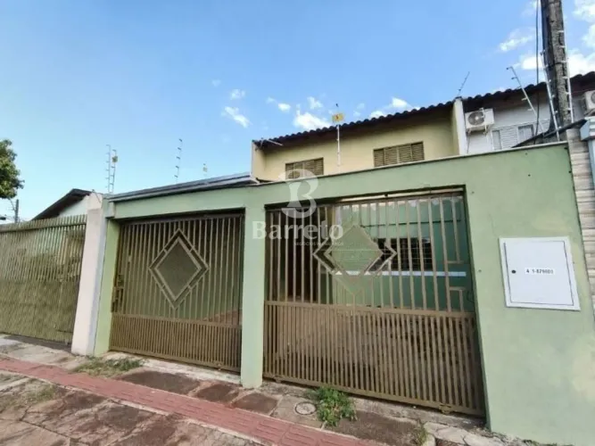 Sobrado com 3 dormitórios para alugar, 120 m² por R$ 3.800,00/mês - Antares - Londrina/PR