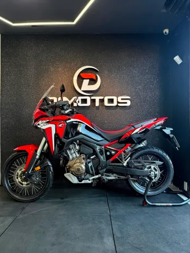 CRF ÁFRICA TWIN 1100L - 2022 - EXTRA! 