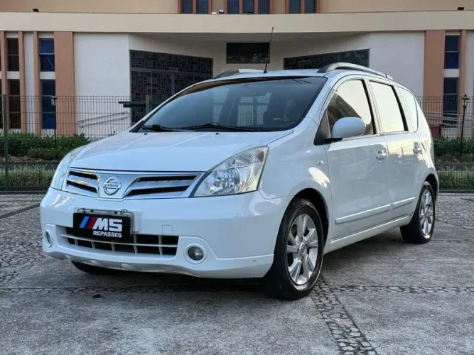 Nissan Livina Grand SL 1.8 16V Flex Fuel Aut. 2013