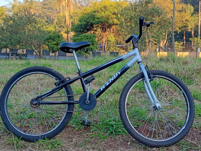 Bicicleta infantil aro 24