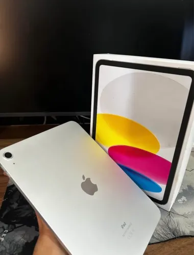 IPAD 10 PRATA NOVO