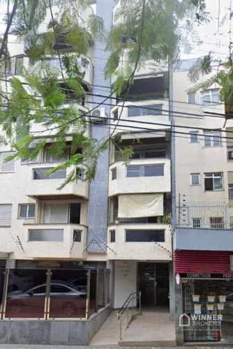 Apartamento na região central c/ 4 dormitórios e 4 vagas de garagem!!