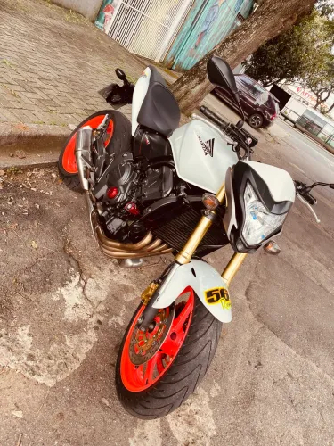 Hornet 2013