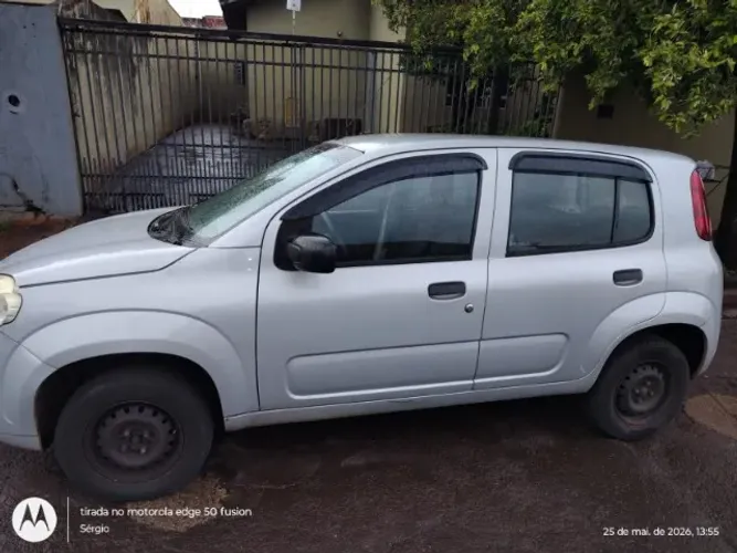 Fiat Uno Vivace/rua 1.0 EVO Fire Flex 8V 5P 2014