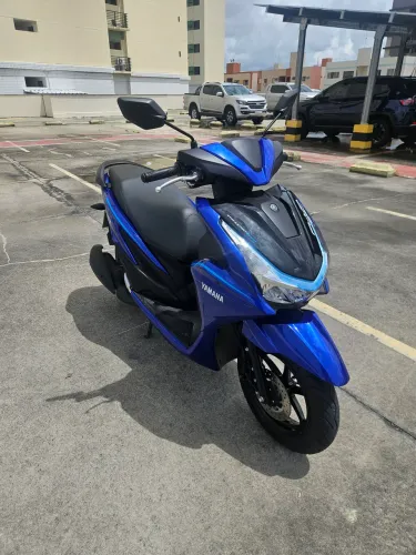 Yamaha fluo hybrid conect 2026