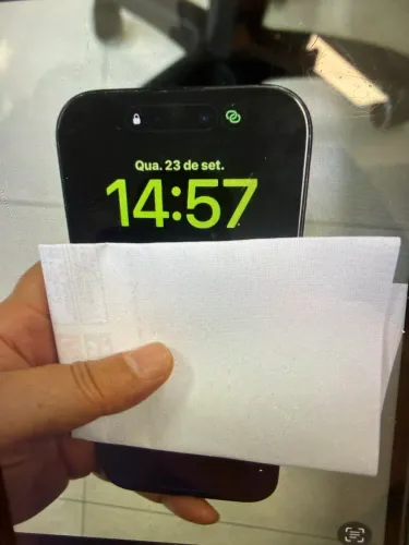 IPHONE 16 PRÓ - 256g - c/ Defeito (OPORTUNIDADE)