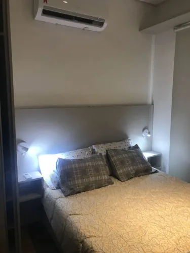 Imóvel para aluguel possui 29 metros quadrados com 1 quarto em Granja Viana - Cotia - SP