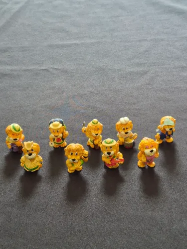 Miniaturas Leões Kider Ovo raridade