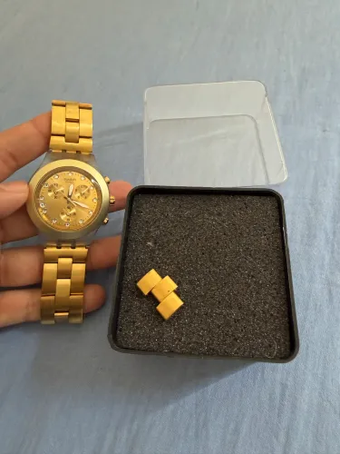 Swatch feminino série ouro 