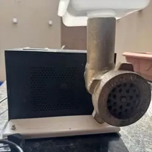 Moedor de carne eletrico