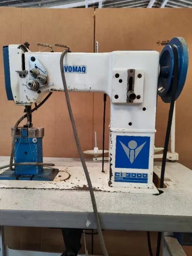 Máquina de Costura Industrial Ivomaq CI 3000 Coluna