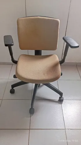 Cadeira giratória Giroflex