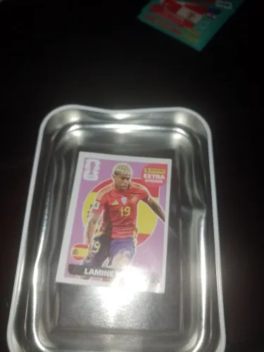 Figurinha legend lamine yamal