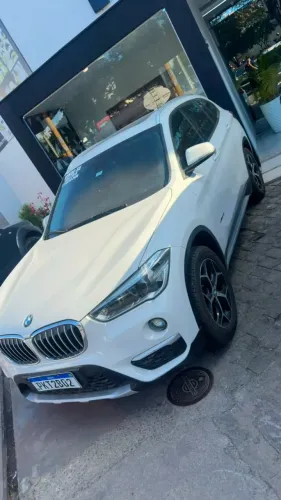 BMW X1 Sdrive 20I X-line 2.0 TB Active Flex 2018