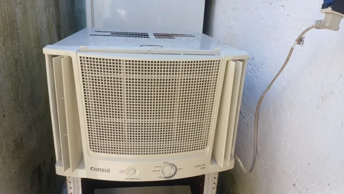 Ar condicionado de janela Consul 7.500