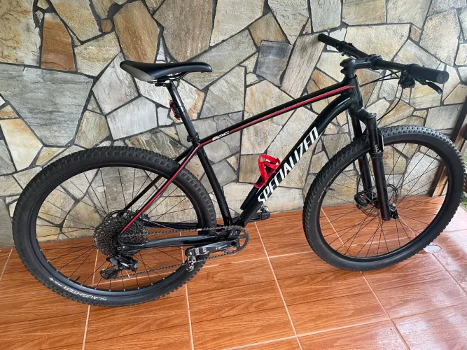 SPECIALIZED | LEIA O ANÚNCIO