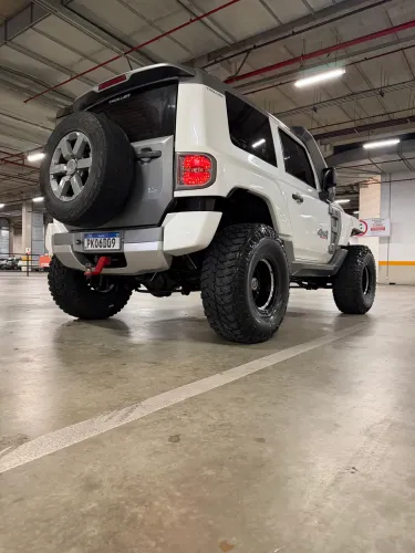 Troller T-4 4X4 3.2 20V TDI Cap. Rígida Diesel 2017