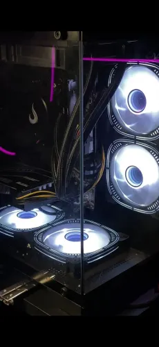 PC GAMER COMPLETO - RTX 4060 + RYZEN 7 5700X ?