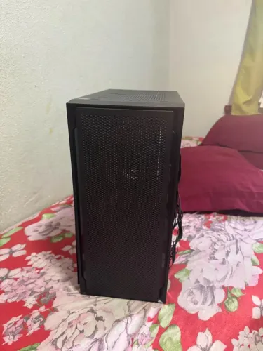 Gabinete Gamer Hyrax Tower