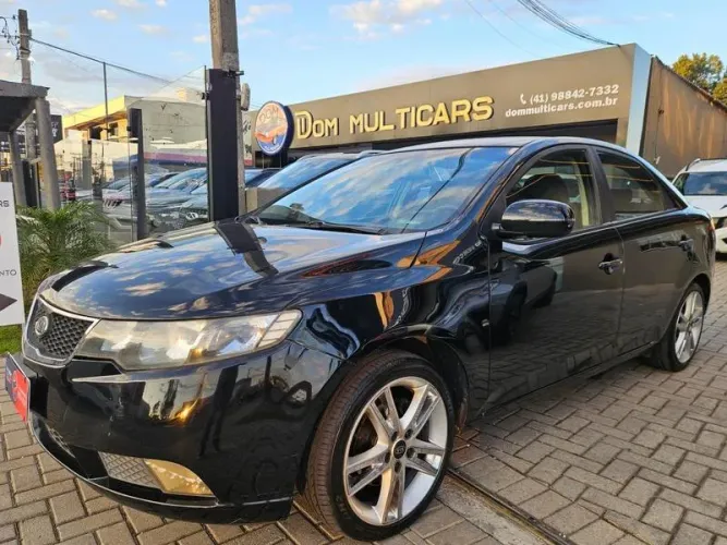 Kia Motors Cerato 1.6 16 V Flex Mec. 2011