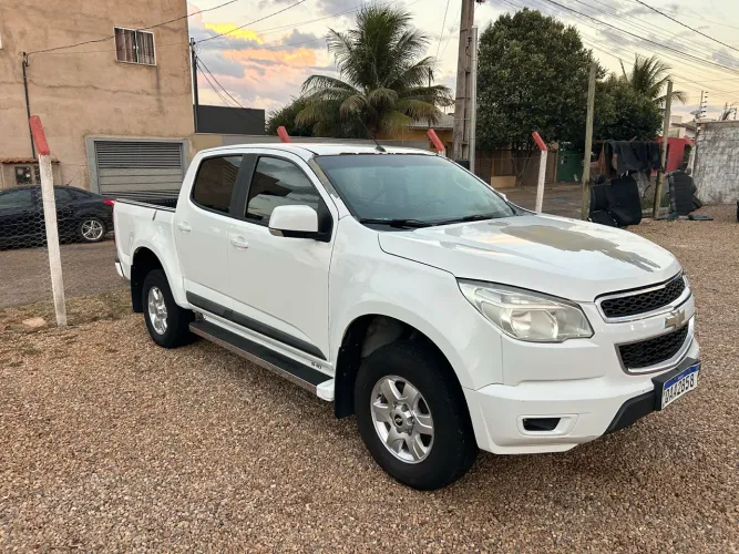 Chevrolet S10 Pick-up LT 2.5 Flex 4X2 CD 2016
