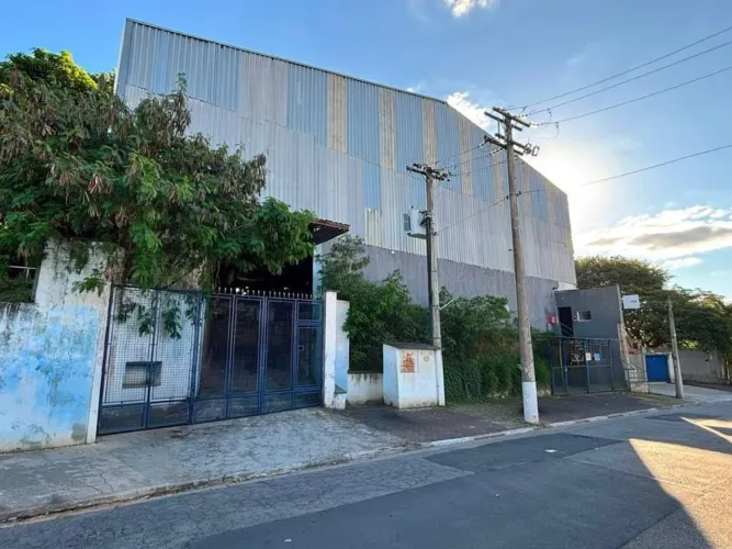Galpão à venda, 2529 m² por R$ 7.500.000,00 - Capela - Vinhedo/SP