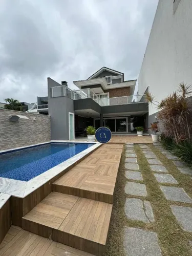 Casa para venda ou locação no Recreio dos Bandeirantes no Rio de Janeiro.