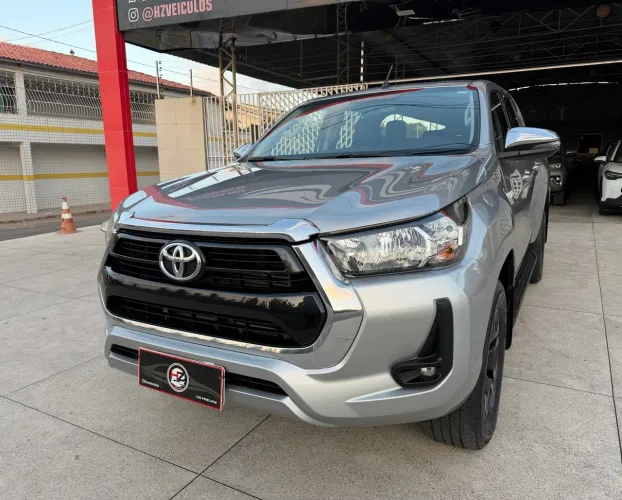Toyota Hilux CD SRV 4X4 2.8 TDI Diesel Aut. 2021