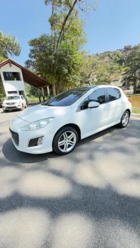 Peugeot 308 Allure 2.0 Flex 16V 5P Aut. 2013