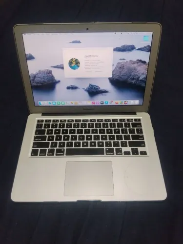 MACBOOK AIR 2015 I5, 8GB RAM