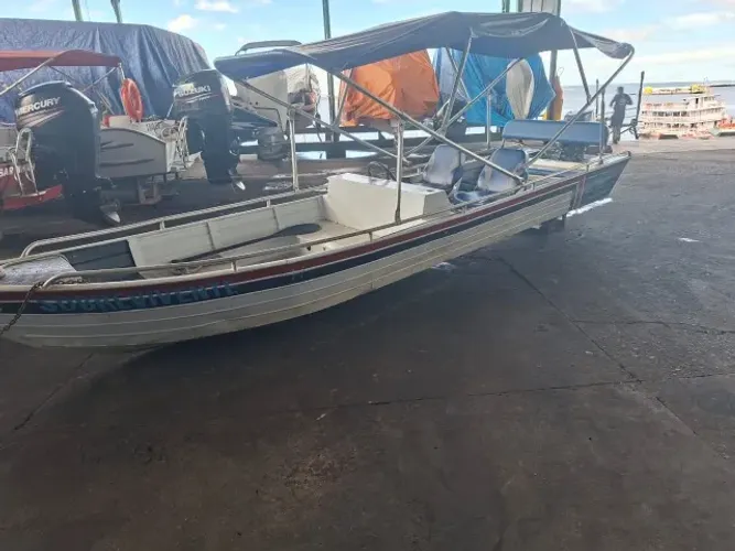 CANOA DE ALUMÍNIO A VENDA