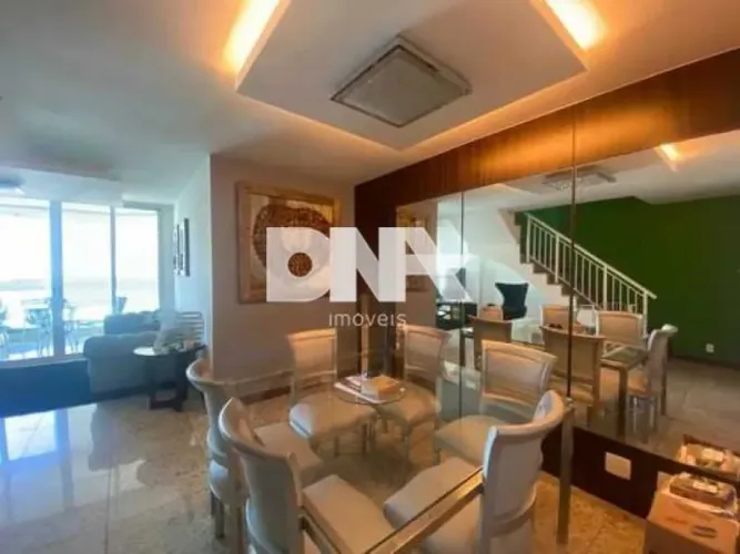 Apartamento : / Residencial / Icaraí